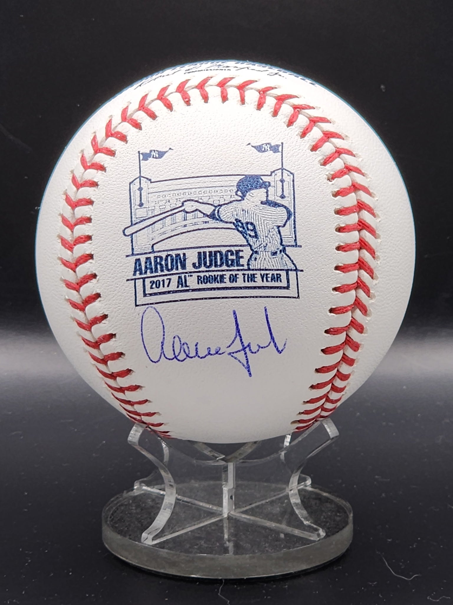 Aaron Judge NY Yankees Signed 2017 ROY Logo OMLB Baseball image 0