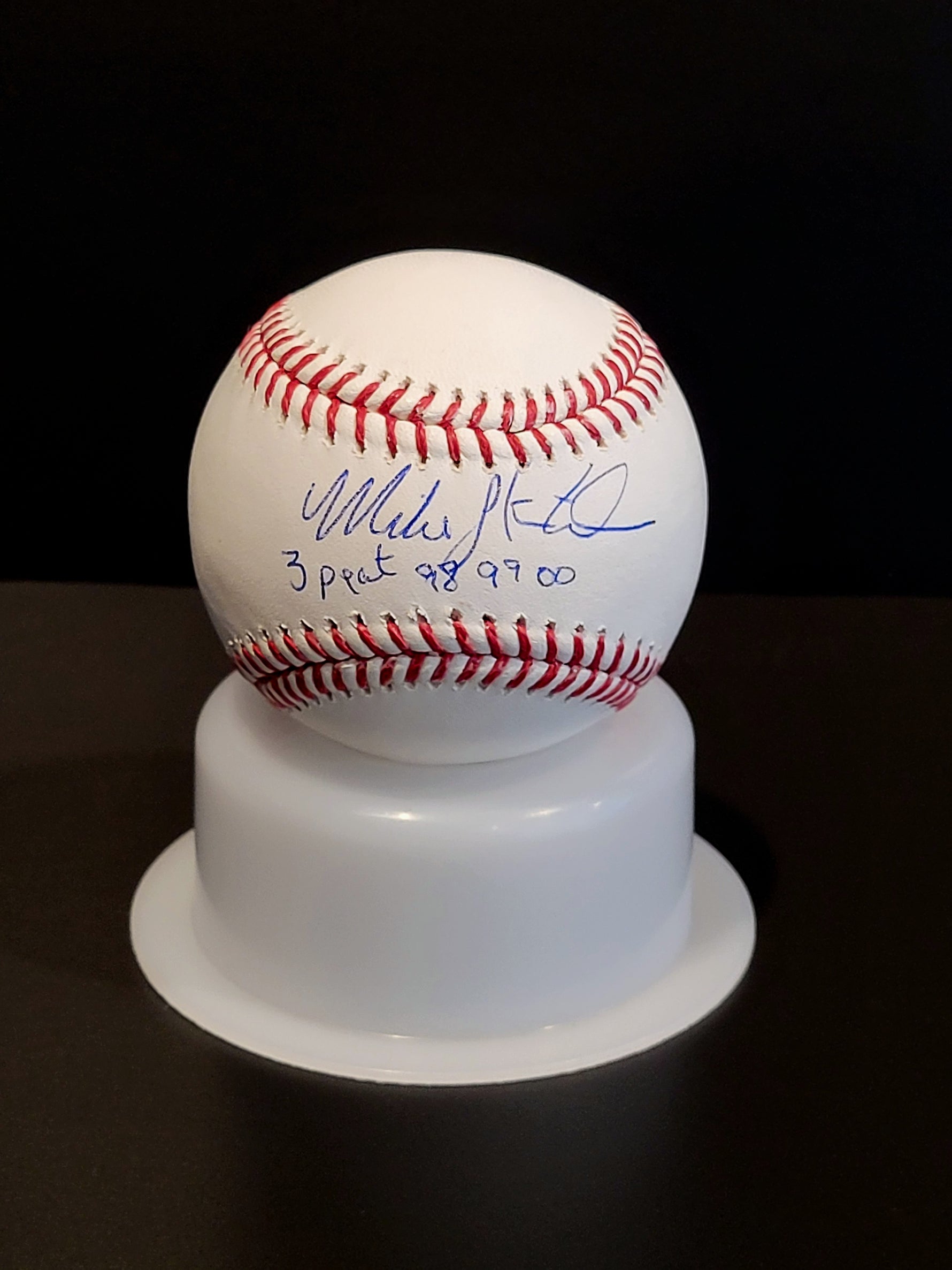 Mike Stanton Signed OMLB Baseball with WS Inscription - Yankees image 0