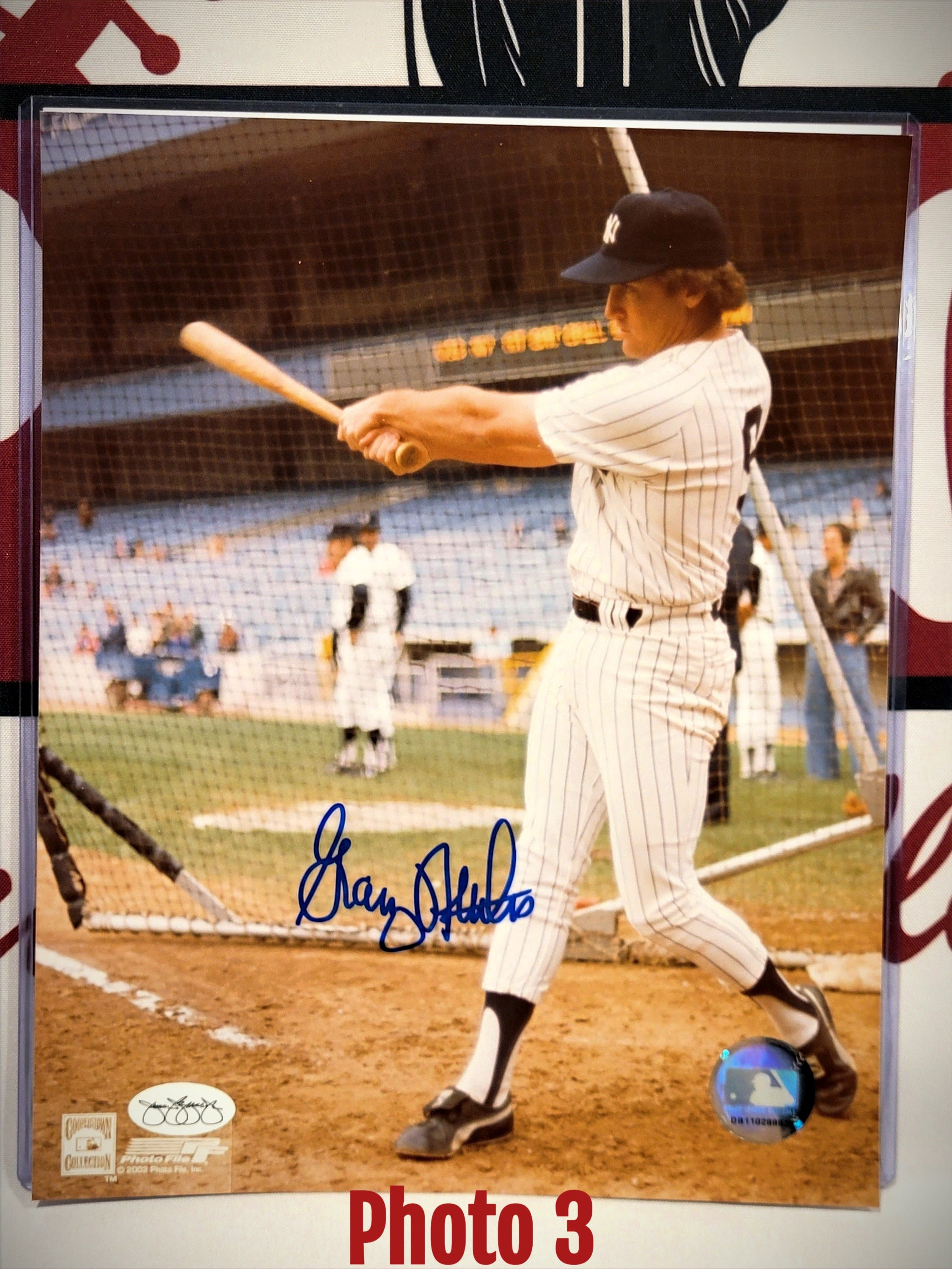 Craig NettlesYankees Signed 8x10 image 0