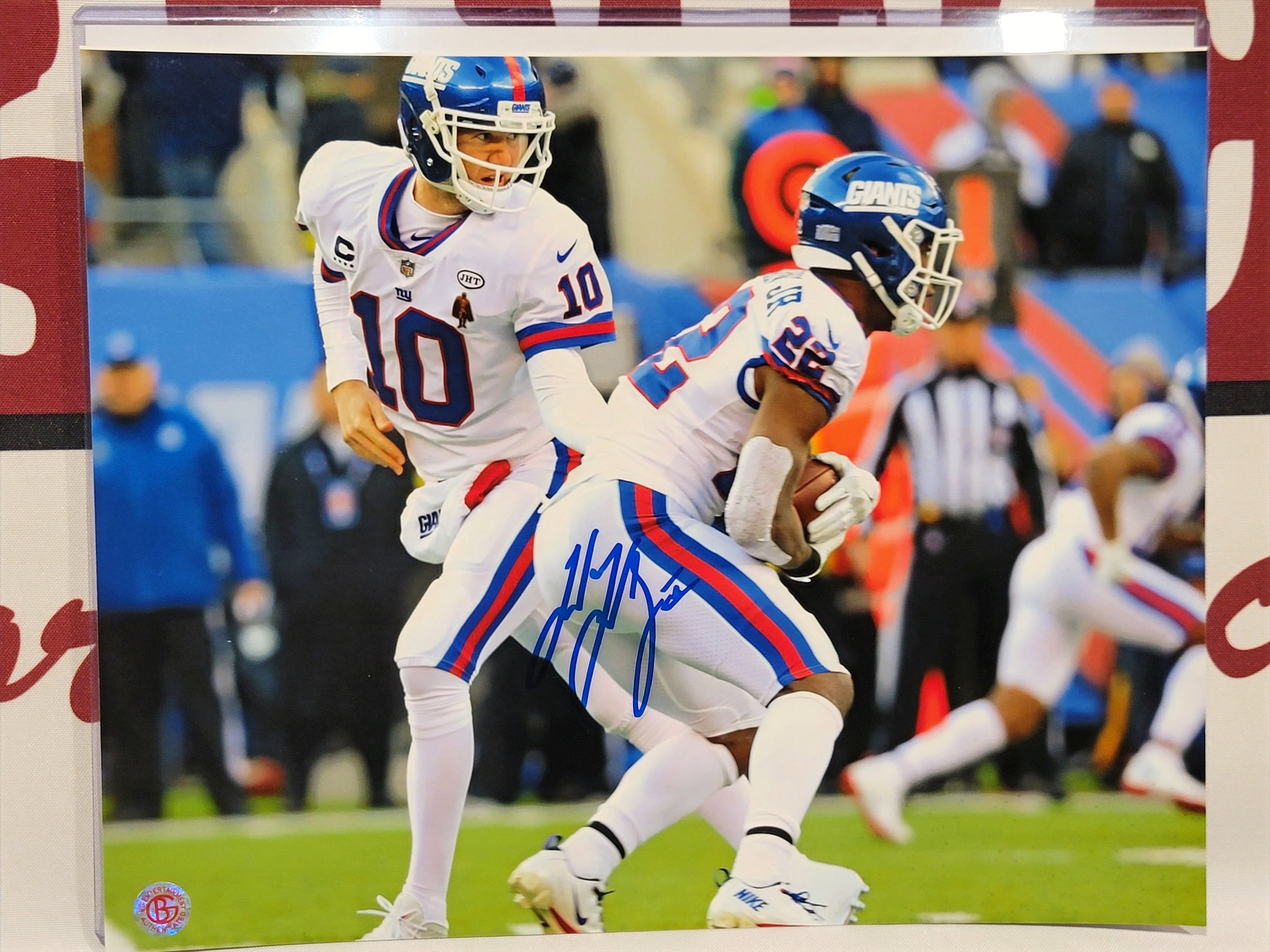 Wayne Gallman Jr. 8x10 image 0