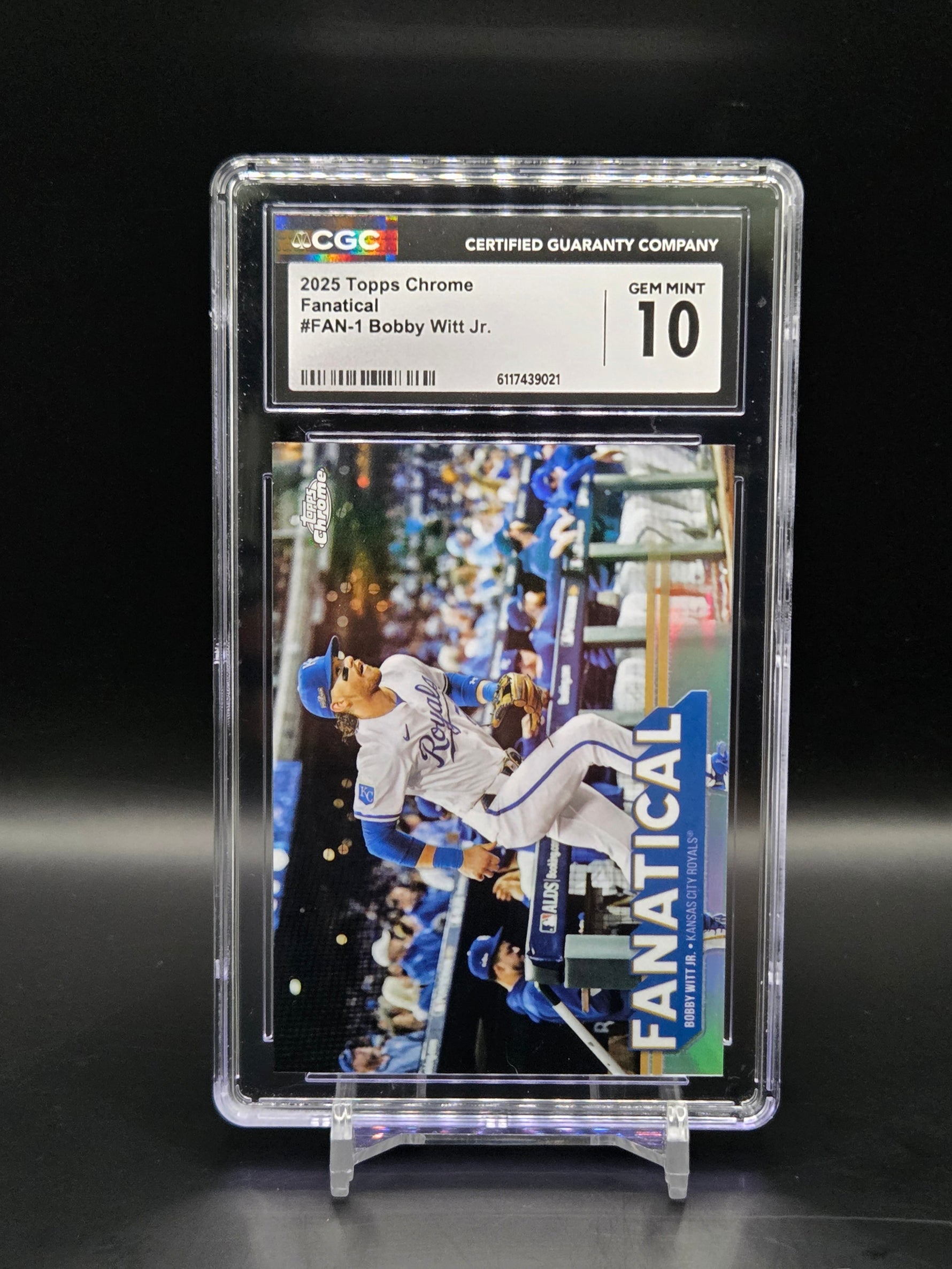 Bobby Witt Jr. KC Royals 2025 Topps Chrome Fanatical Case Hit SSP #FAN-1 - CGC 10