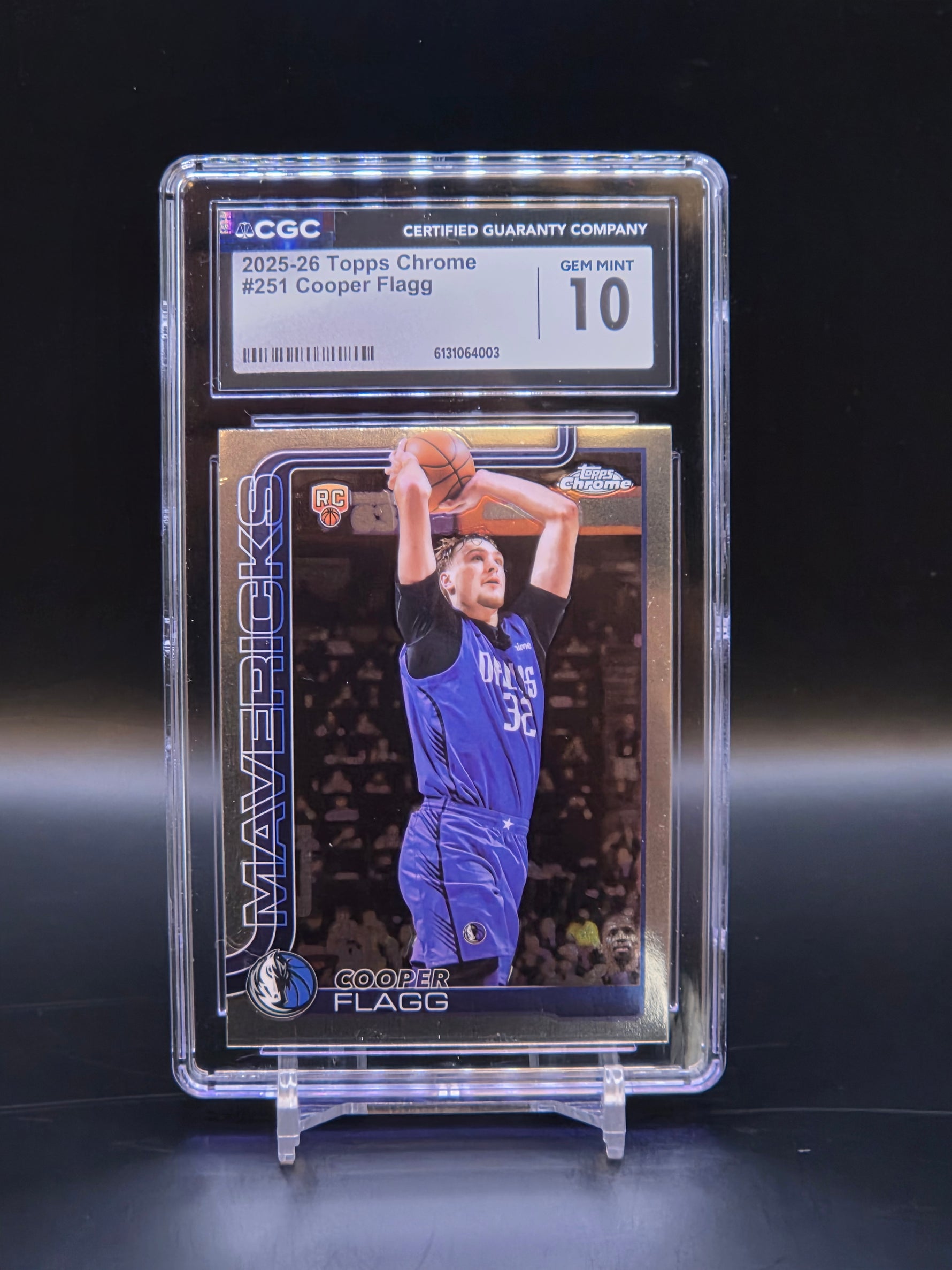 Cooper Flagg Topps Chrome 2025-26 #251 RC Dallas Mavericks - Graded CGC 10 GEM