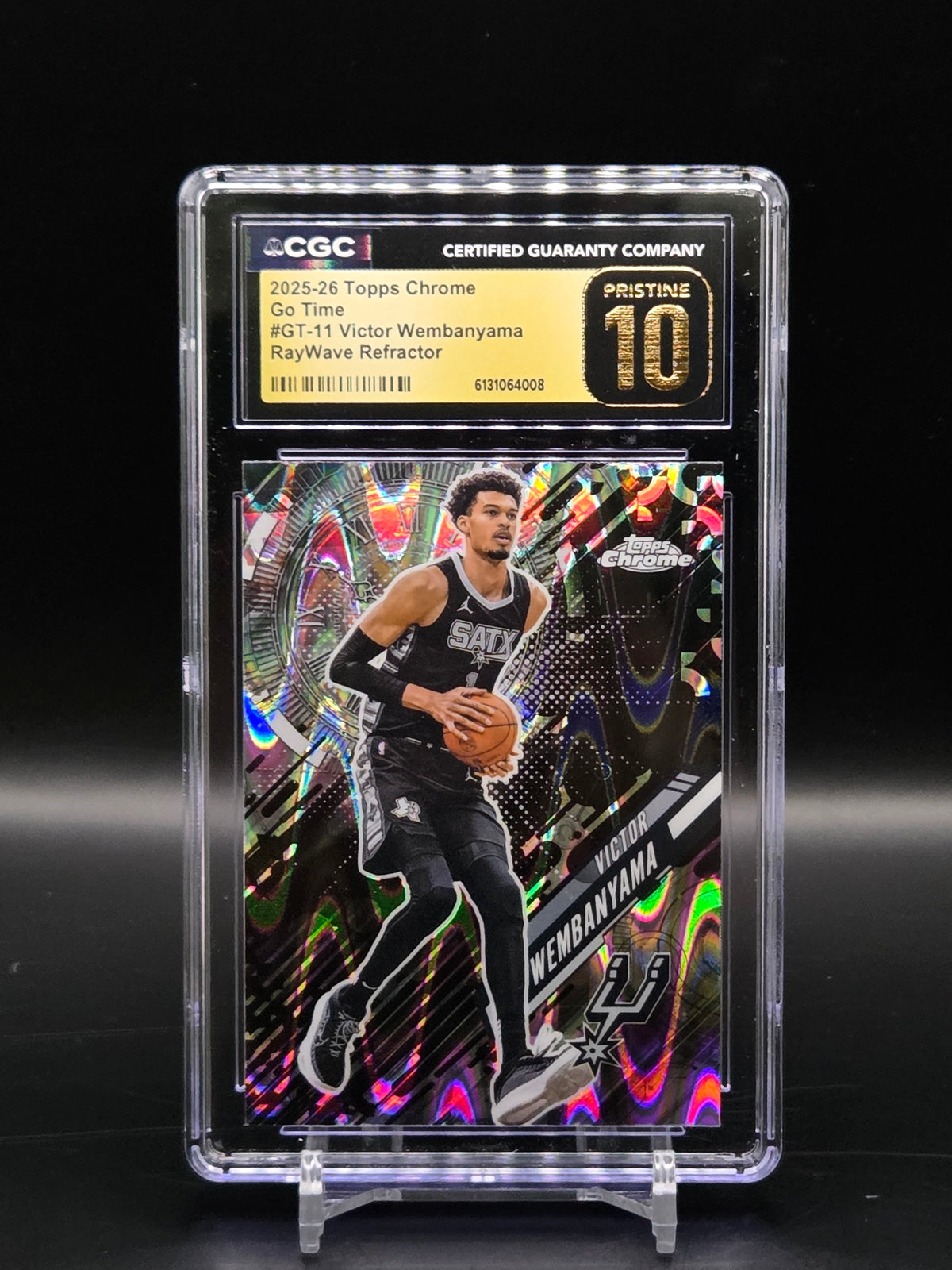 Victor Wembanyama Topps Chrome 2025-26 #GT-11 Go Time RayWave Refractor San Antonio Spurs - Graded CGC 10 PRISTINE