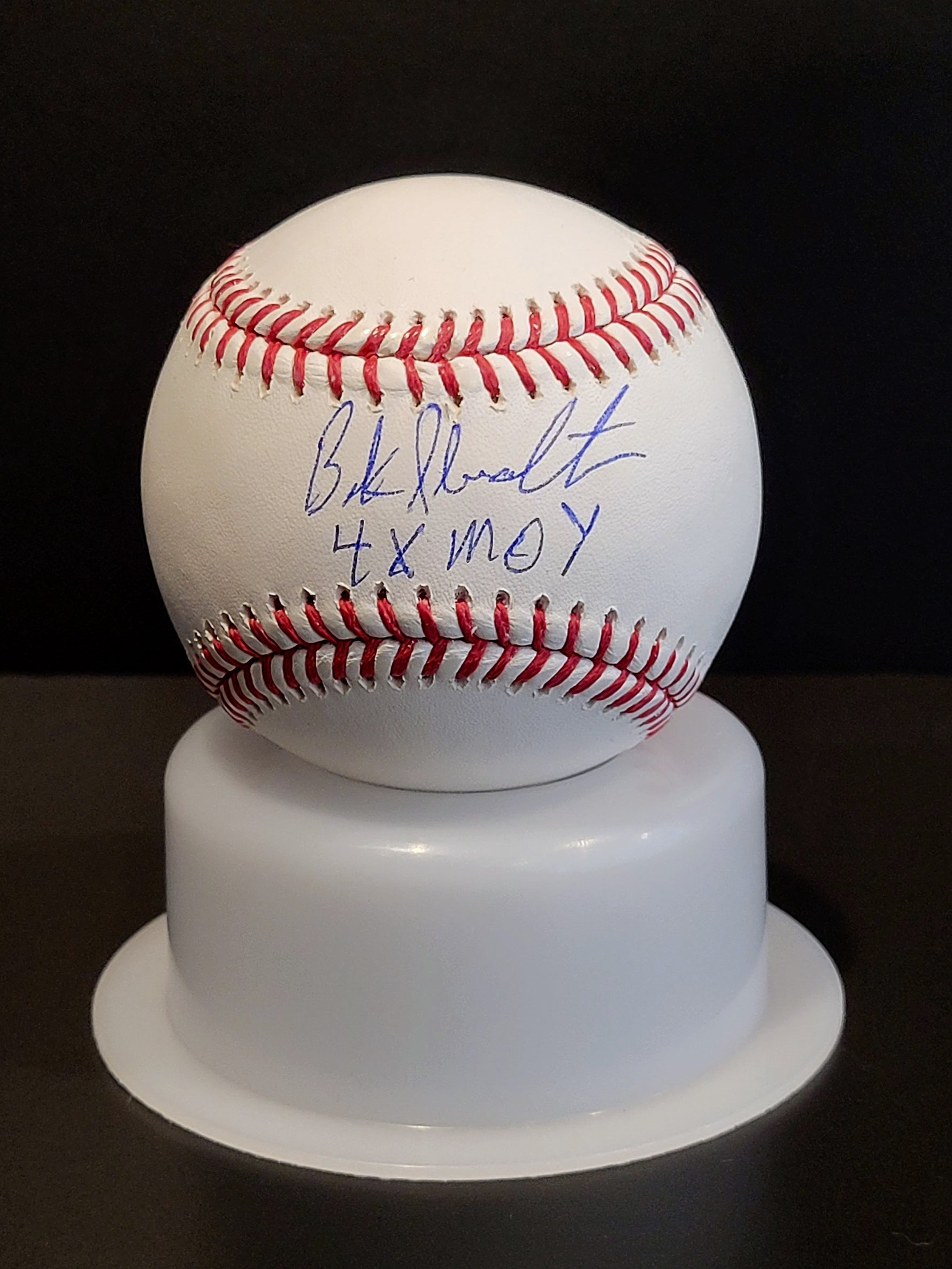 Buck Showalter Signed OMLB Baseball with Inscription - Yankees/Mets image 0